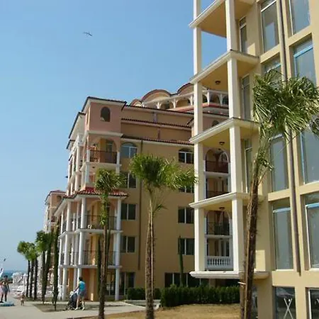 Gt Atrium Beach